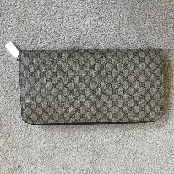Gucci Wallet - Picture 4 of 5